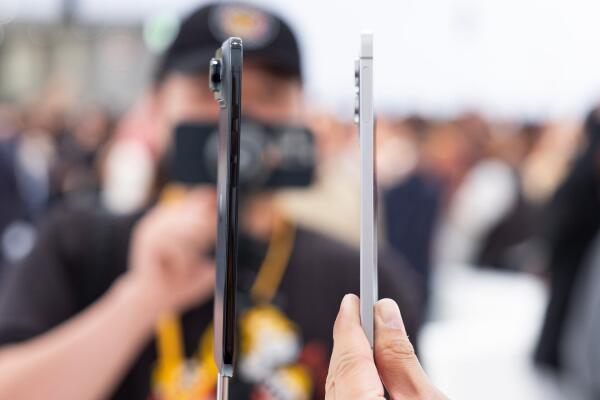 Cuộc Chiến Điện Thoại Siêu Mỏng Bắt Đầu: iPhone Air Đối Đầu Samsung Galaxy S25 Edge